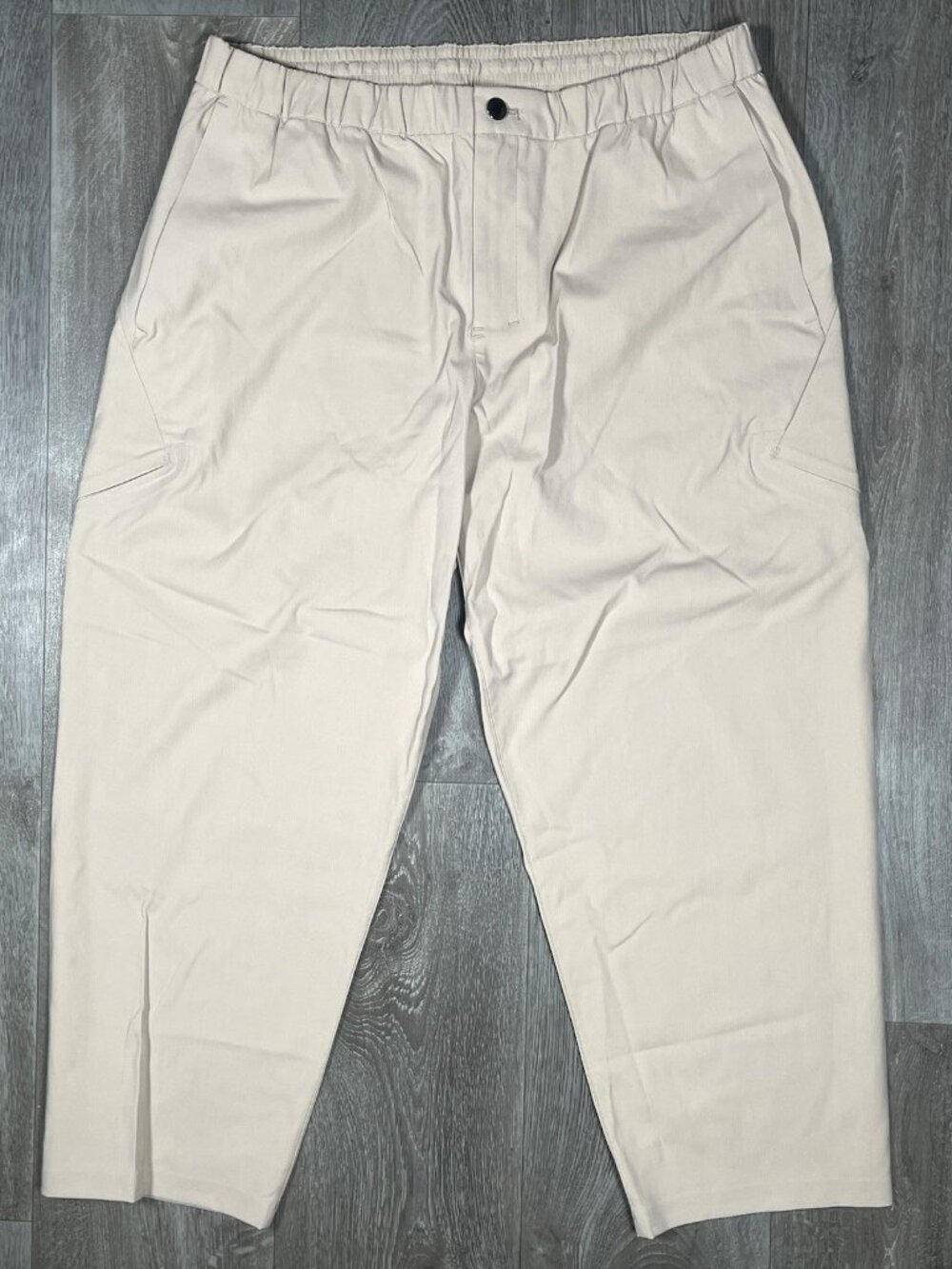 Lululemon Lab Wool Blend Beige Elastic Cropped Pants - Men Size 38 X 26